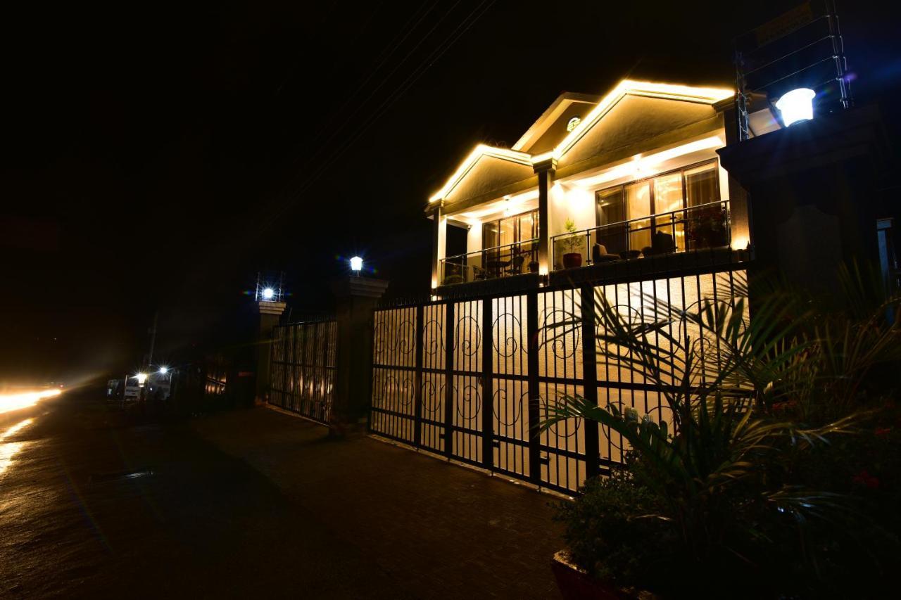 Entebbe Stay Apart-Hotel Esterno foto